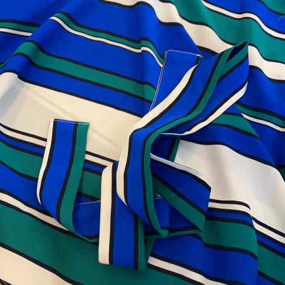 H&M Top - Picture 4 of 4